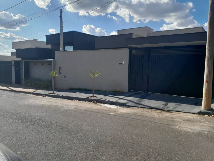 Casa - Venda - Residencial Borboleta II - Bady Bassitt - SP