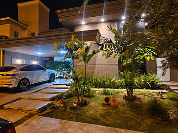 CONDOMINIO GOLDEN PARK
